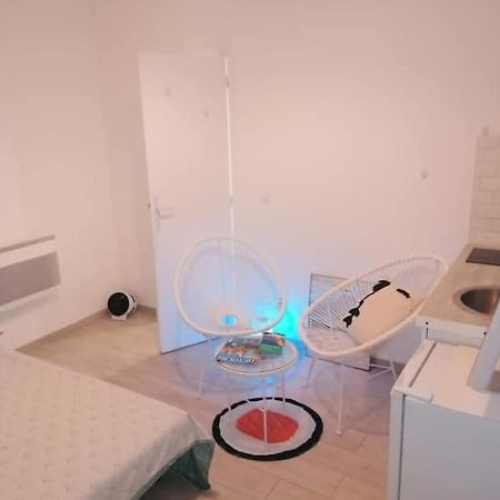 Superbe Logement Apartment Дранси Екстериор снимка