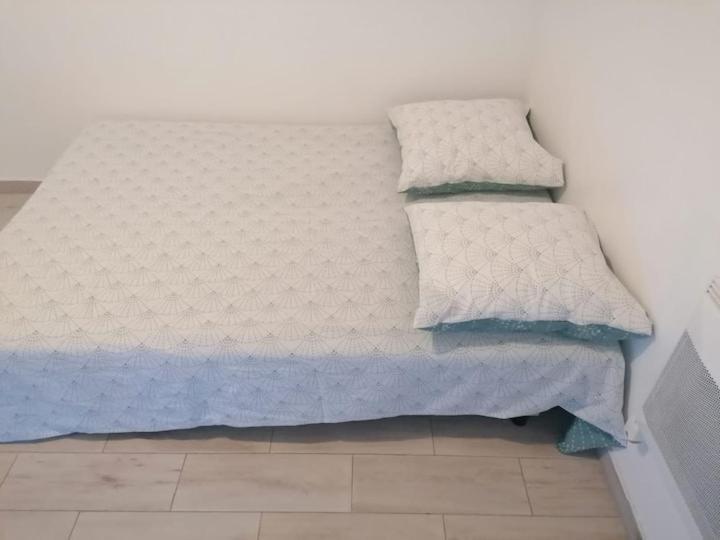 Superbe Logement Apartment Дранси Екстериор снимка